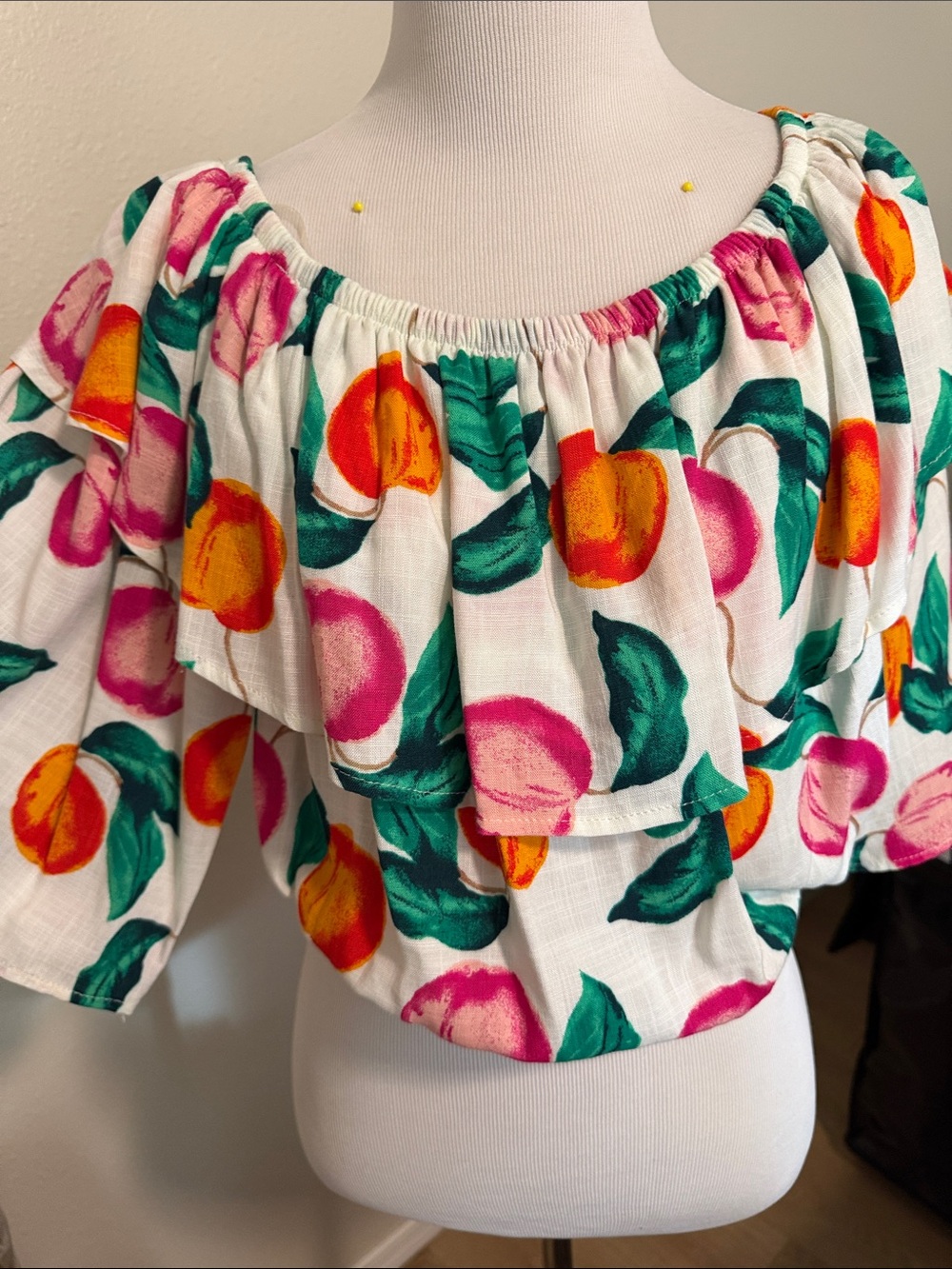 Audrey 3+1 Peach-Print Off-Shoulder Crop Top in White, Pink, Orange, Green